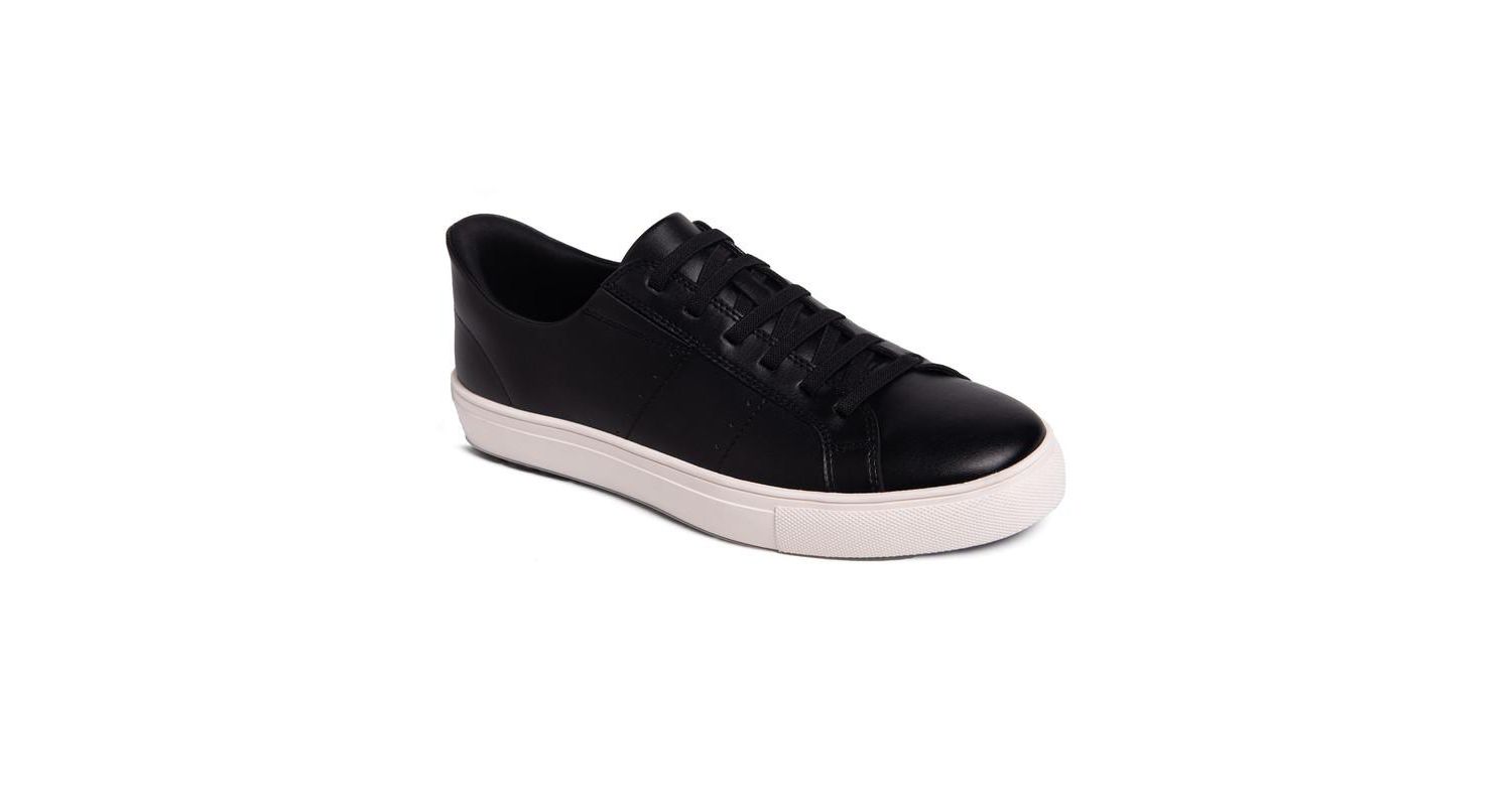 Womens Robinson Street Hands-Free Slip On Technology Fashion Sneakers