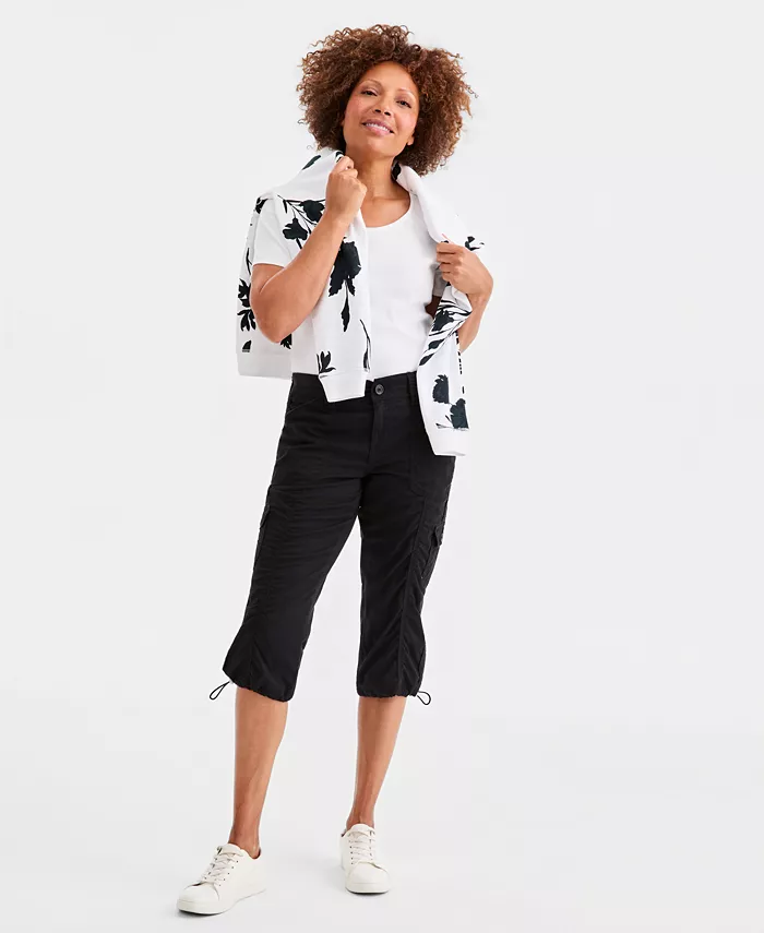 Petite Mid-Rise Cargo Capri Pants - thumbnail 2