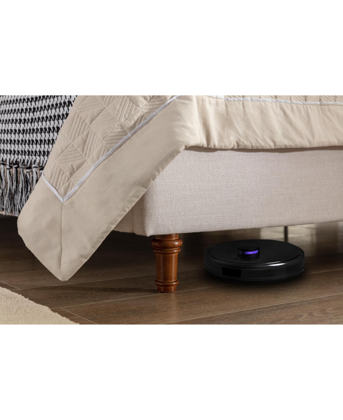 Streamdale Hayden Wingback Upholstered King Bed (54" Headboard) / Textured Ivory Canvas