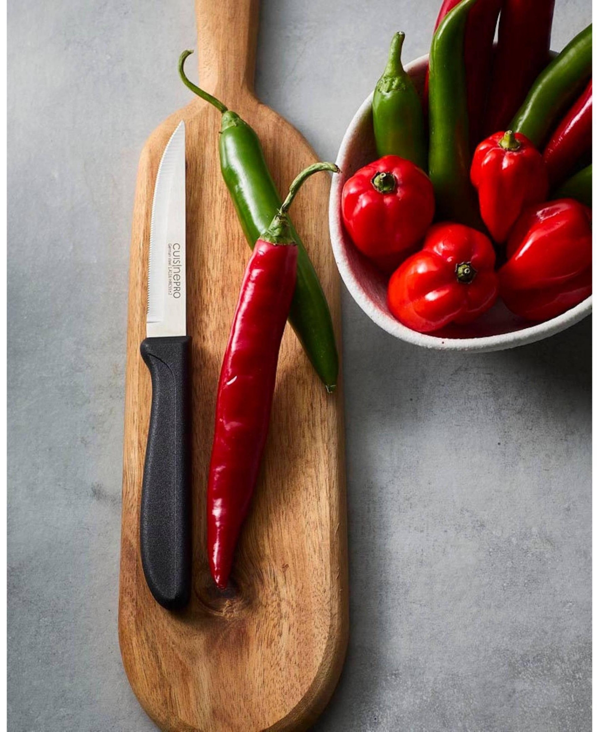 Cuisine::pro Classic 4 in Serrated Paring Knife