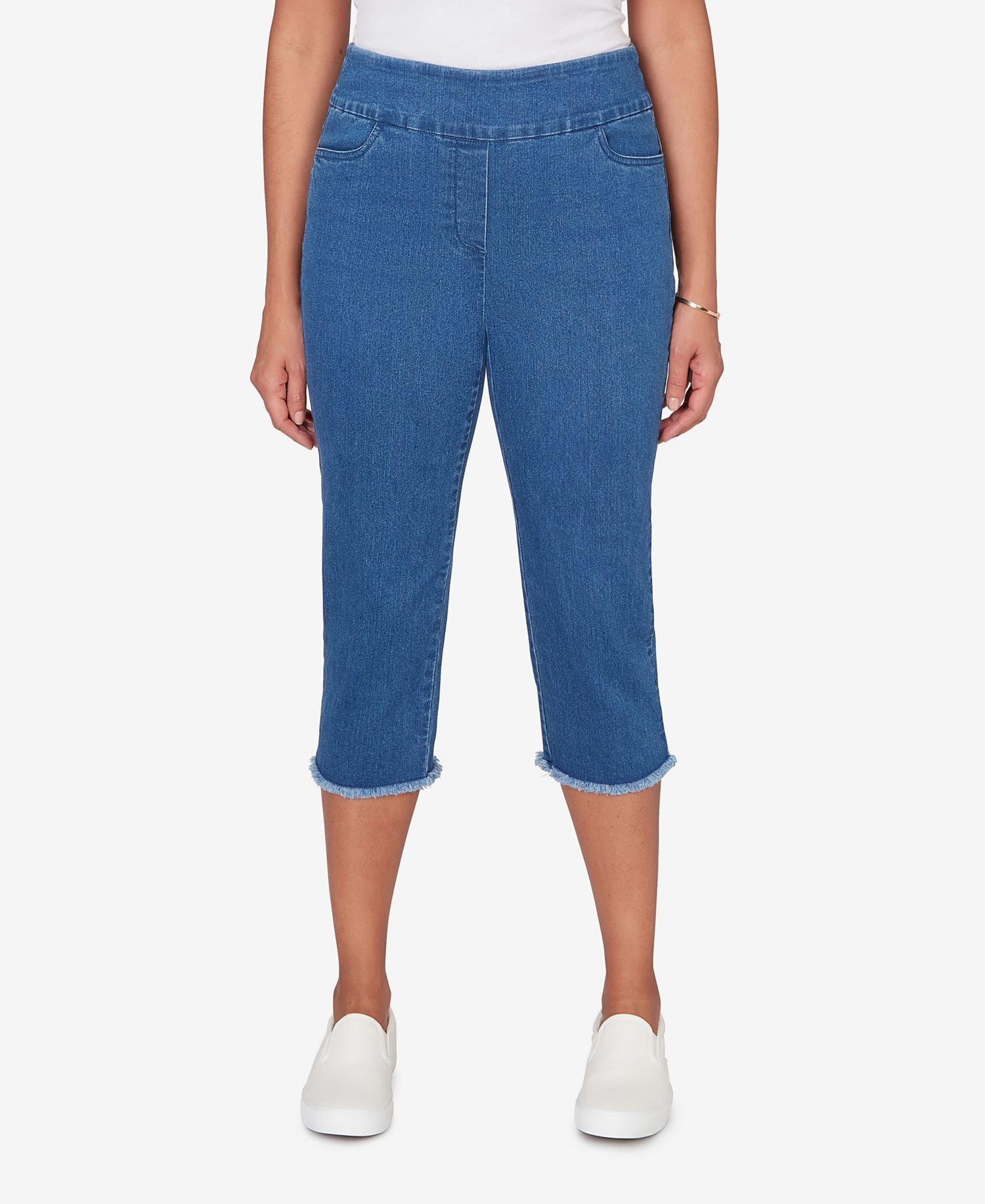 Petite Classic Super Stretch Denim Fringe Capri Pants