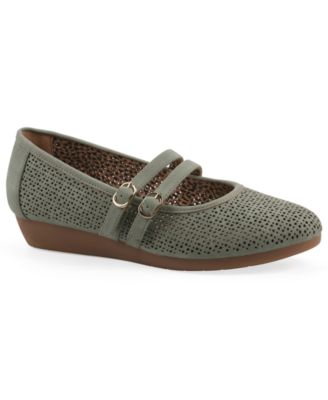 Women's Rivian Mary-Jane Flats