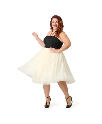Plus Size Sweetheart Halter Swing Dress