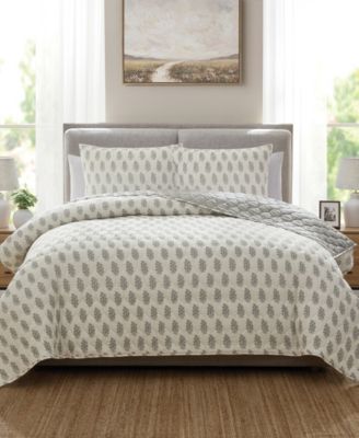 Alba Floral Quilt Sets