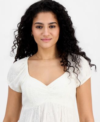 Juniors' Short-Sleeve Embroidered Sweetheart-Neck Babydoll Top