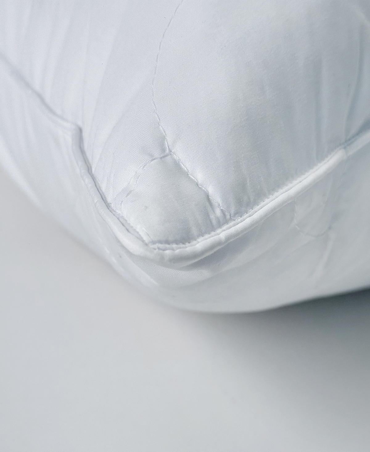 Unikome Cloud Quilted Goose Feather 2-Pack Pillows