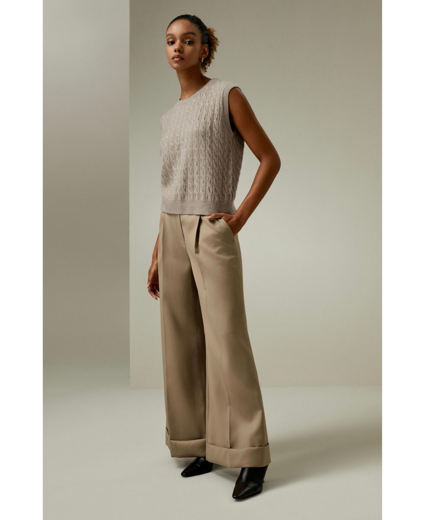 Женский жилет LILYSILK Baby Cashmere Sweater Vest, цвет: Верблюжий — фото 2