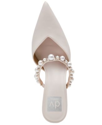 Women's Geanie P Pointed Toe Pumps