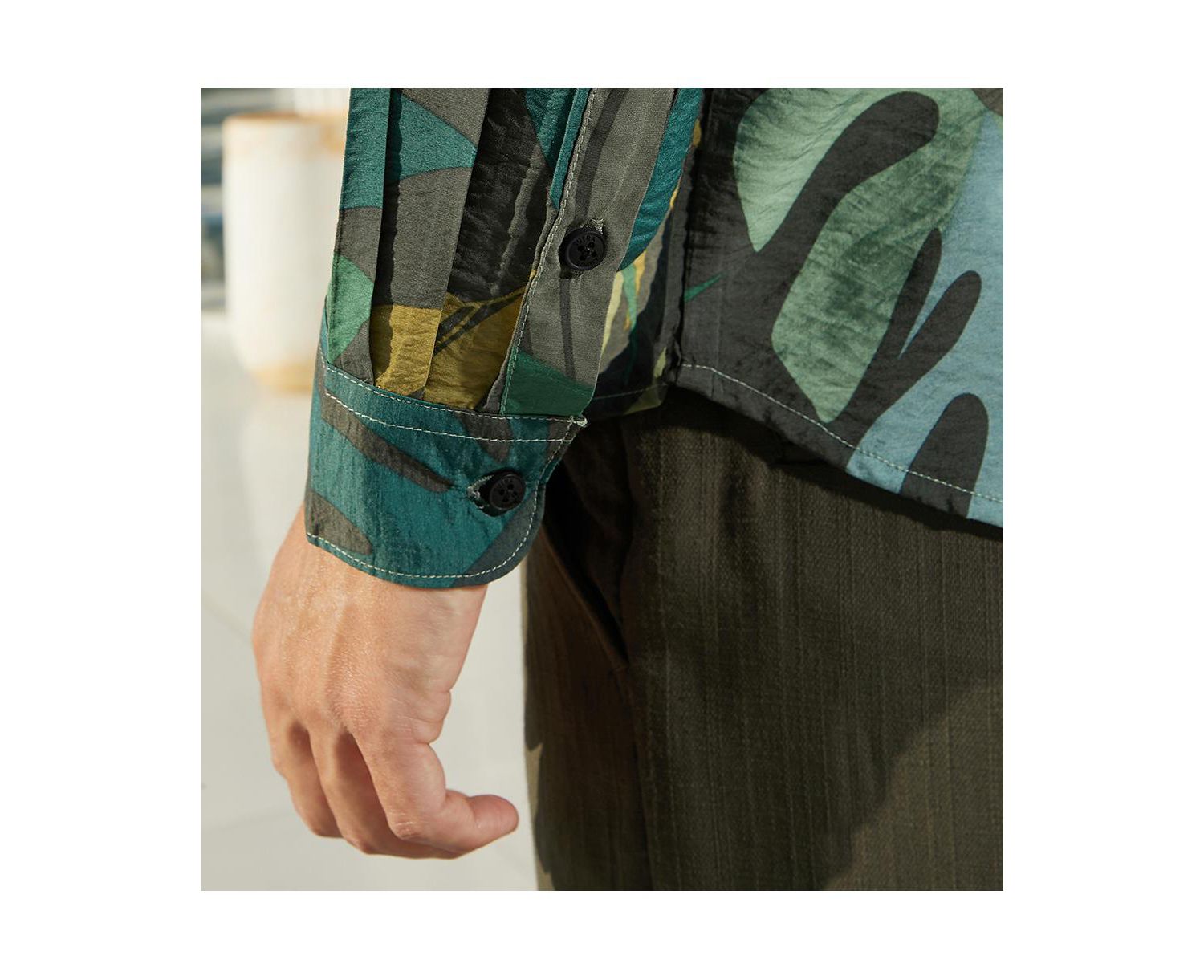 Men's Jungle Green Palm Print Casual Shirt