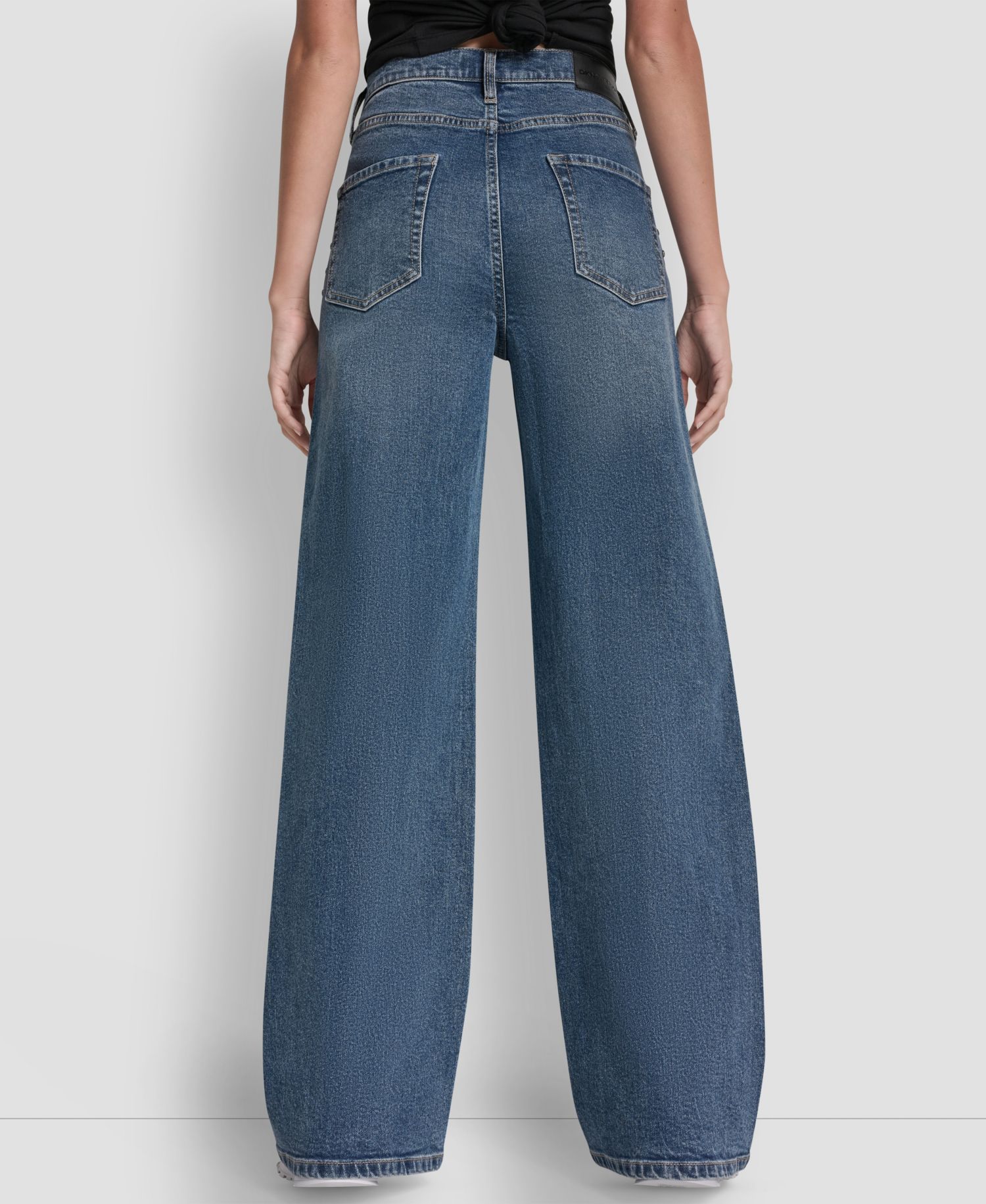 Petite Studded Modern Wide Leg Jeans