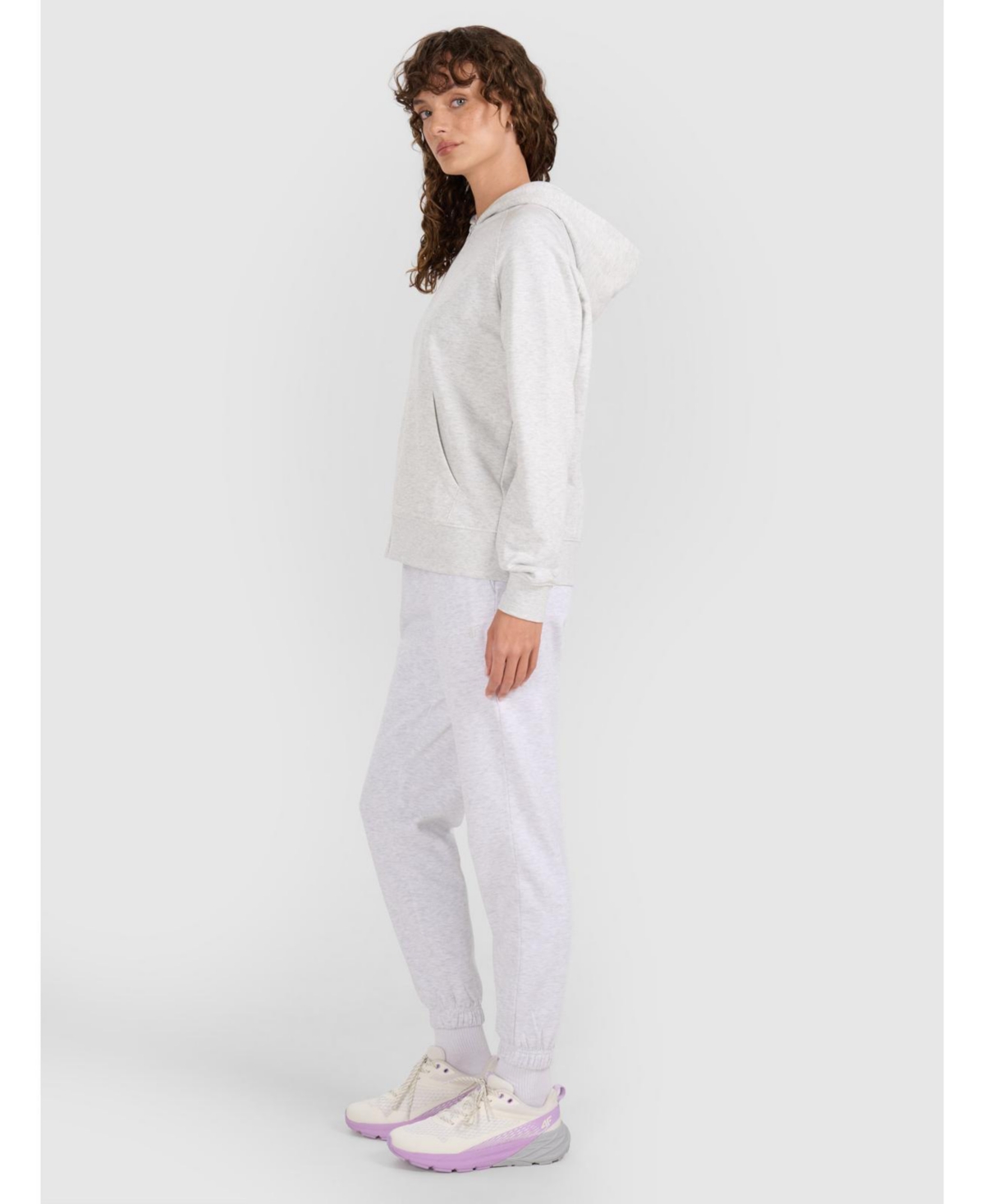 4F Women's zip-up hoodie