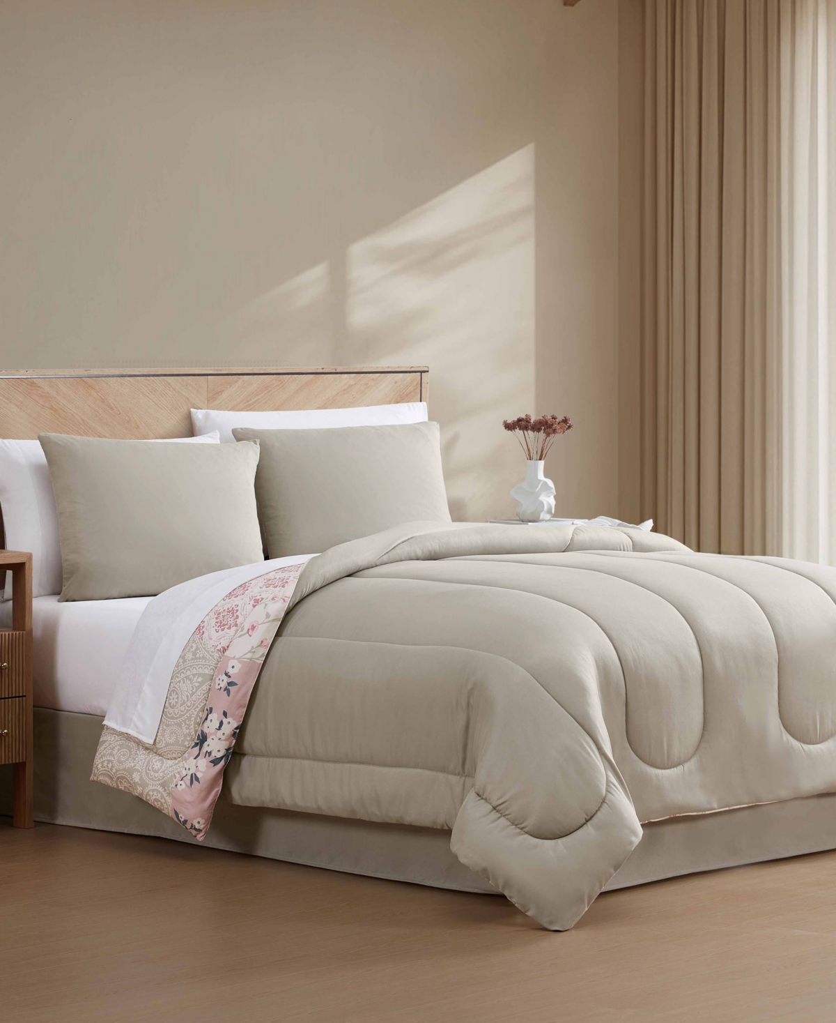 Macy's Arielle Patchwork 8-Pc. Comforter Sets