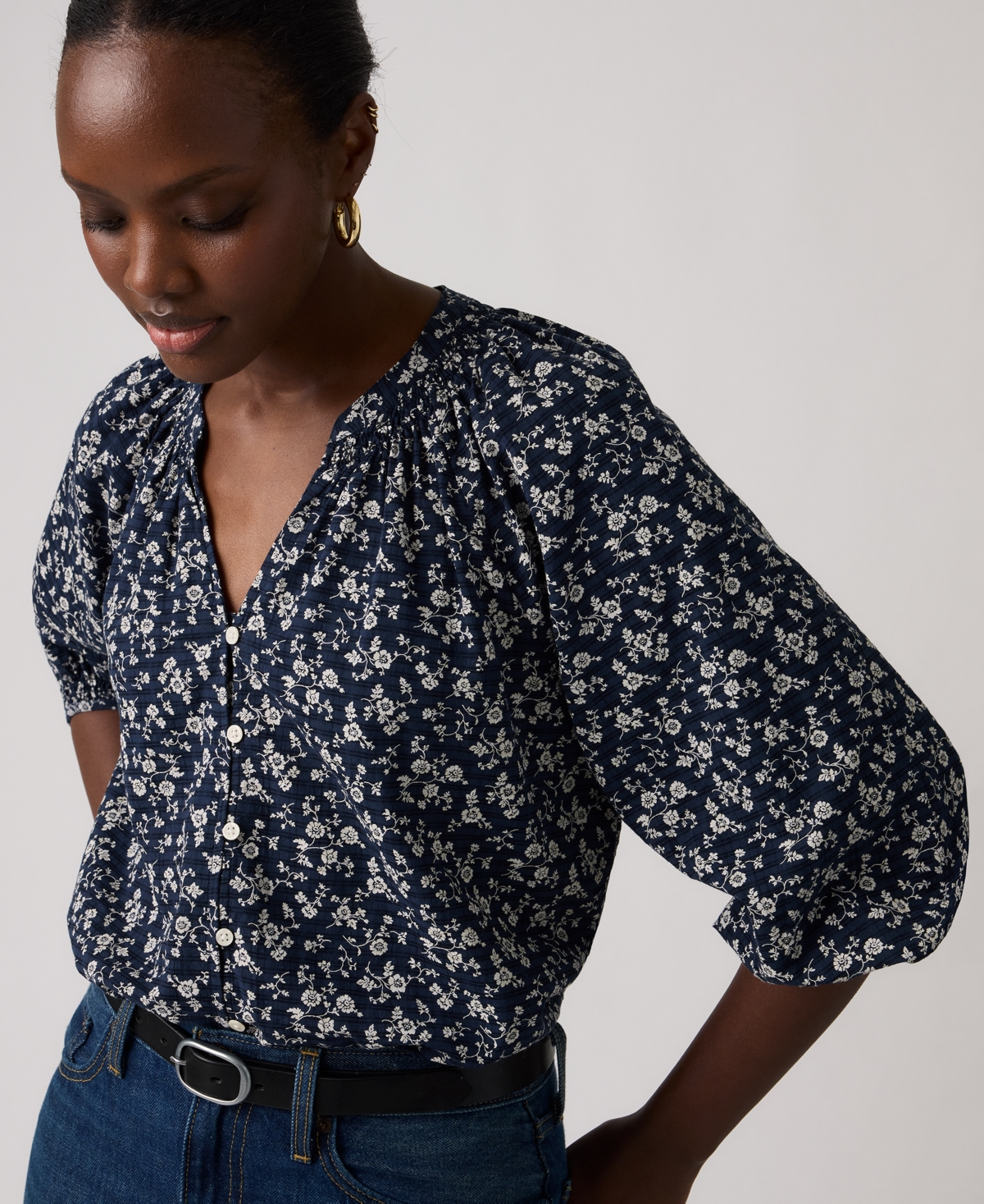 Levi's Juniors' Phoebe V-Neck Blouse