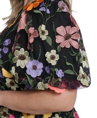 Plus Size Embroidery Detail Short Cocktail Dress