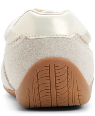 Women's Maxie Round Toe Jogger Sneakers