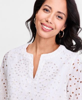 Women's Novelty Eyelet 3/4-Sleeve Shift Dress