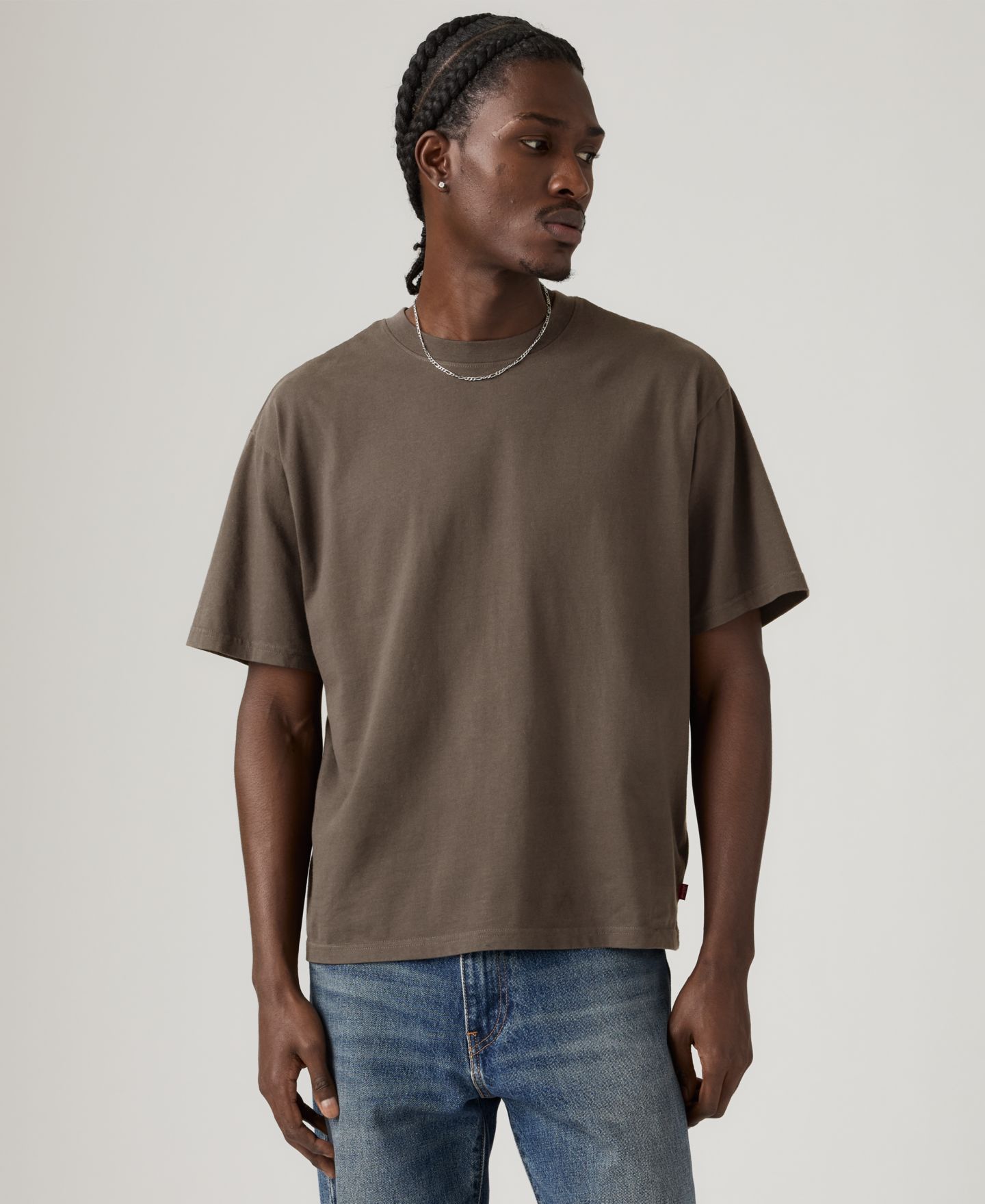 Мужская футболка Levi's Classic Cropped Boxy Short-Sleeve, цвет: Коричневый — фото 2