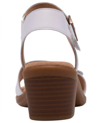 Women's Emily2 Amanda Round Toe Sandals