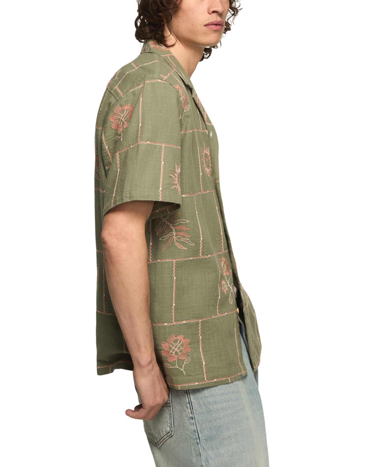 Men's Novelty Embroidered Boxy Camp Collar Shirt