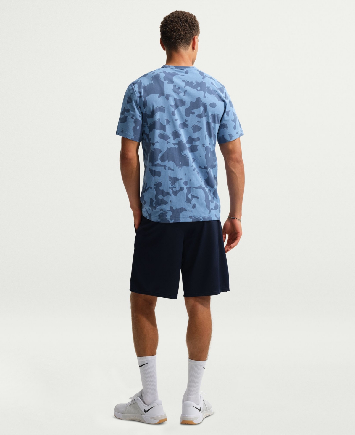 Nike Men's Hyverse Dri-fit Uv Short-Sleeve Training Crewneck T-Shirt