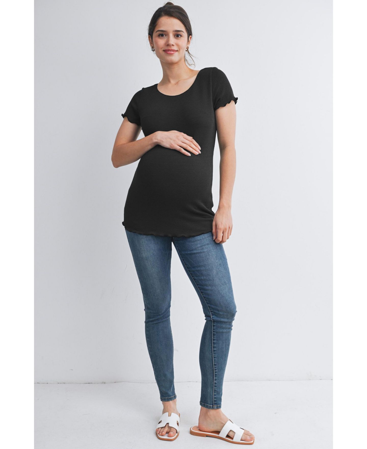 Женский топ Hello Miz Maternity Scoop Neck Short Sleeve Ribbed Top, цвет: Чёрный — фото 2