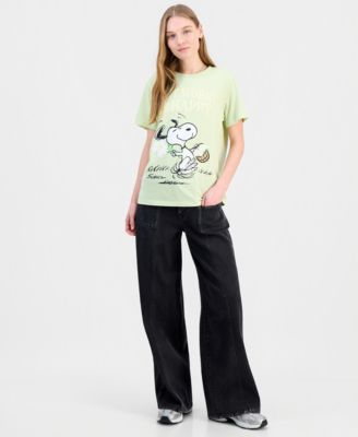 Juniors' Snoopy Be Happy Graphic T-Shirt