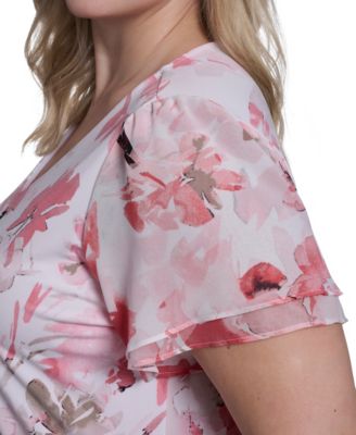 Plus Size Printed V-Neck Short-Sleeve Top