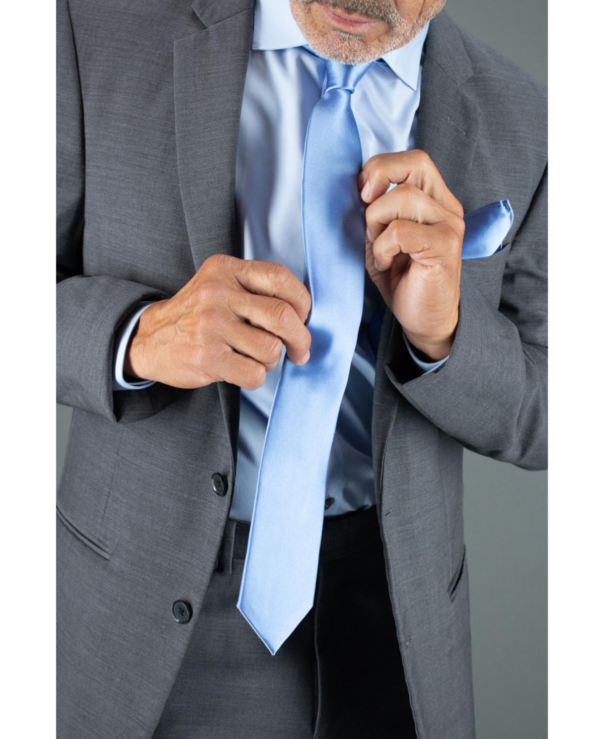 Trafalgar Sutton Solid Color Silk Necktie