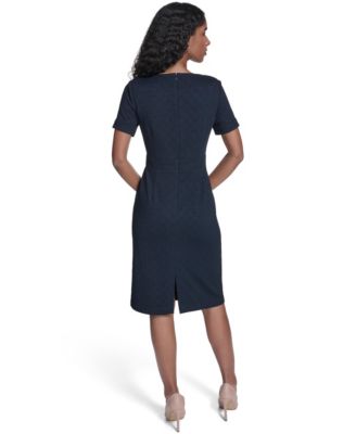 Women's Short-Sleeve Wicker Weave Shift Dress