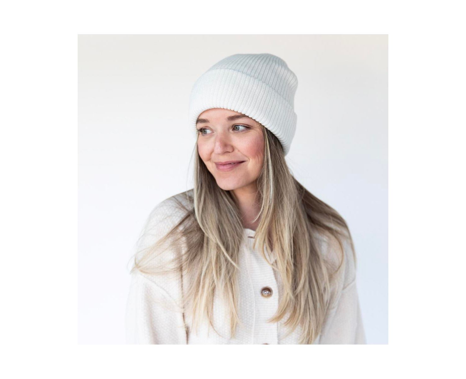 Women's Classic Ribbed Knit Beanie - Ivory