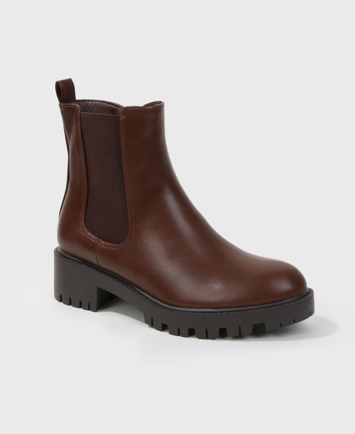 Berness Women's Kaya Lug Sole Chelsea Booties - Brown