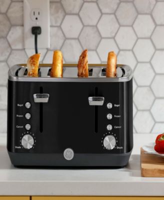GE 4-slice toaster