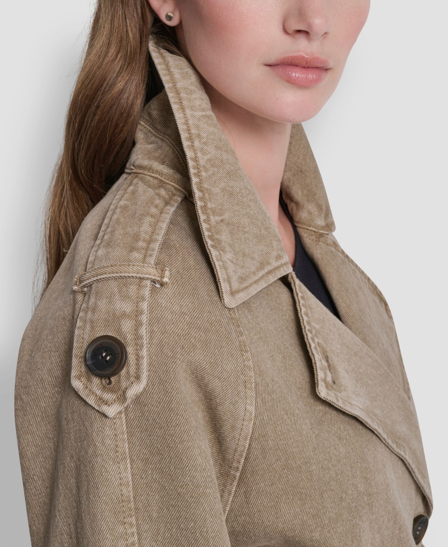 Женское пальто DKNY Double Breasted Denim Belted Trench, цвет: Хаки — фото 5