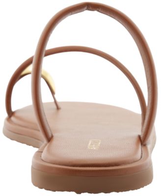 Women's Pamela Round Toe Flat Sandal