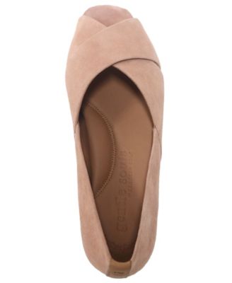 Women's Whoebe Criss-Cross Open Toe Flats