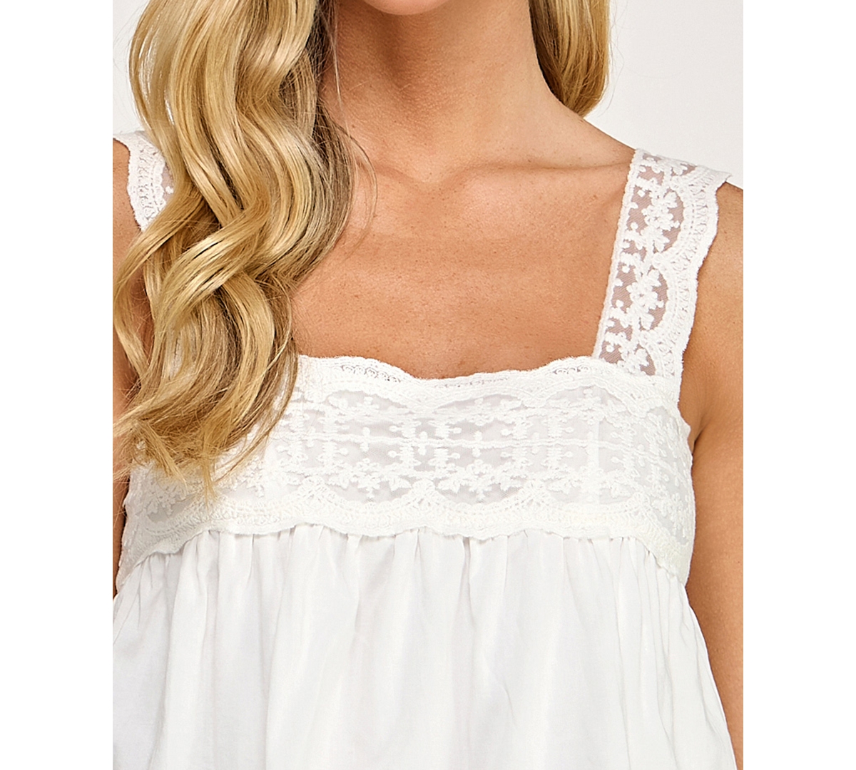 Seni & Cade Juniors' Lace Straps Square Neck Short Dress