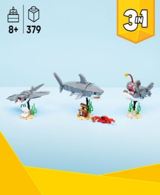 Creator Fierce Shark with a Treasure Chest Building Toy 31381, 379 Pieces