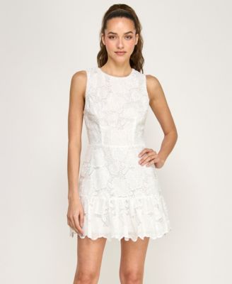 Juniors' Sleeveless Floral Embroidered Lace Crew Neck Dress
