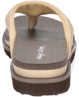 Wanderlust Thong Sandals