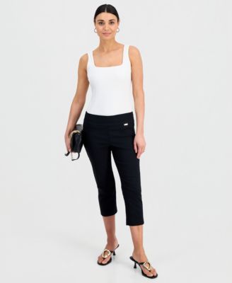 Petite Tummy-Control Pull-On Capri Pants