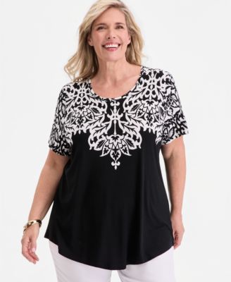 Plus Size Wallpaper Necklace Short-Sleeve Top