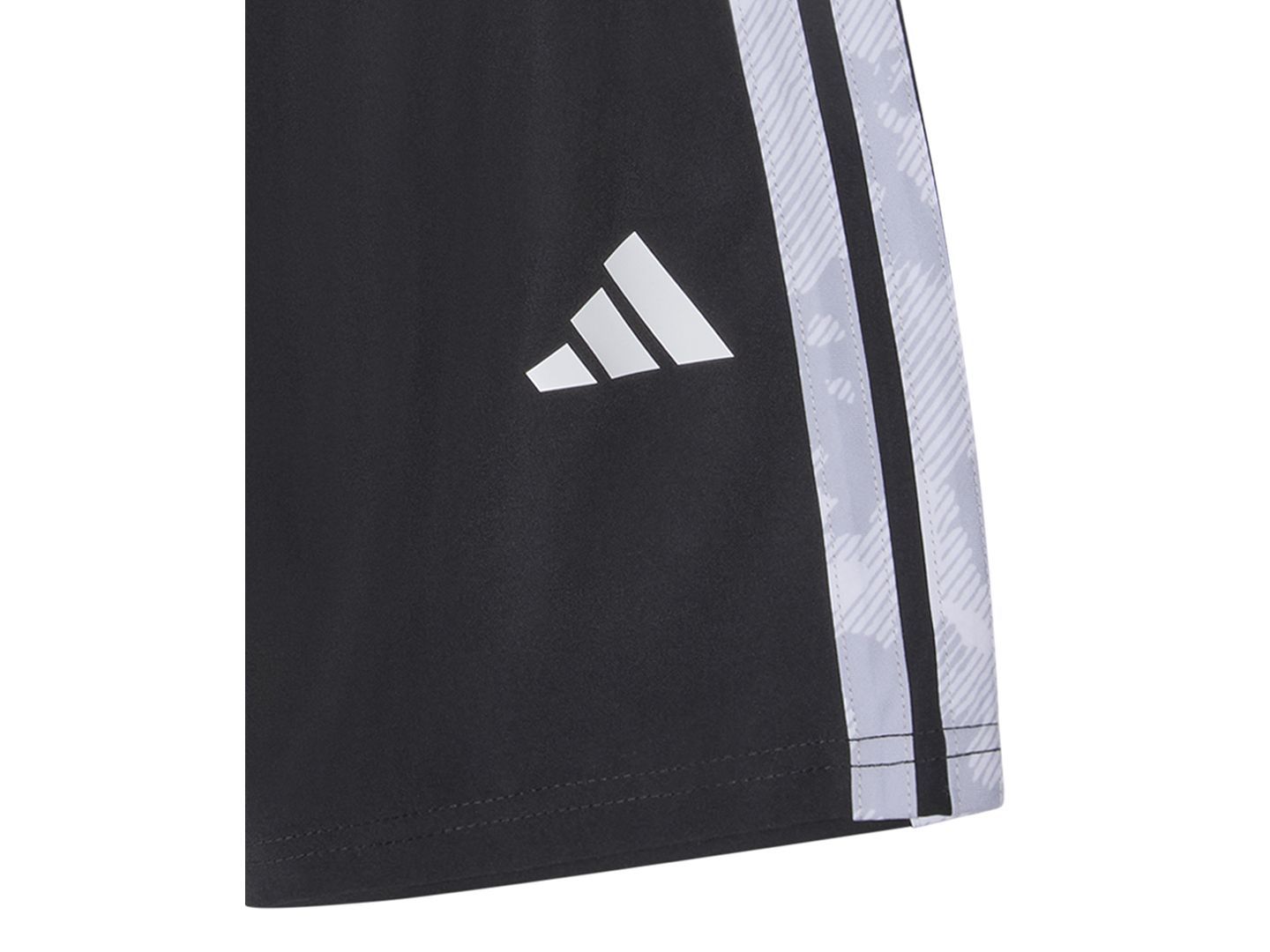 Комплект для мальчика adidas: камуфляжная футболка 3-Stripes и тканые шорты, 2 предмета, цвет: Тёмный синий — фото 5