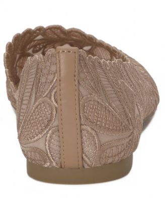 Women's Arantza Pointed-Toe d'Orsay Flats