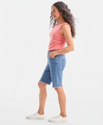 Women's Mid-Rise Raw-Edge Bermuda Shorts