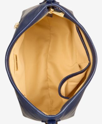 Pebble Soft Medium Shoulder Bag