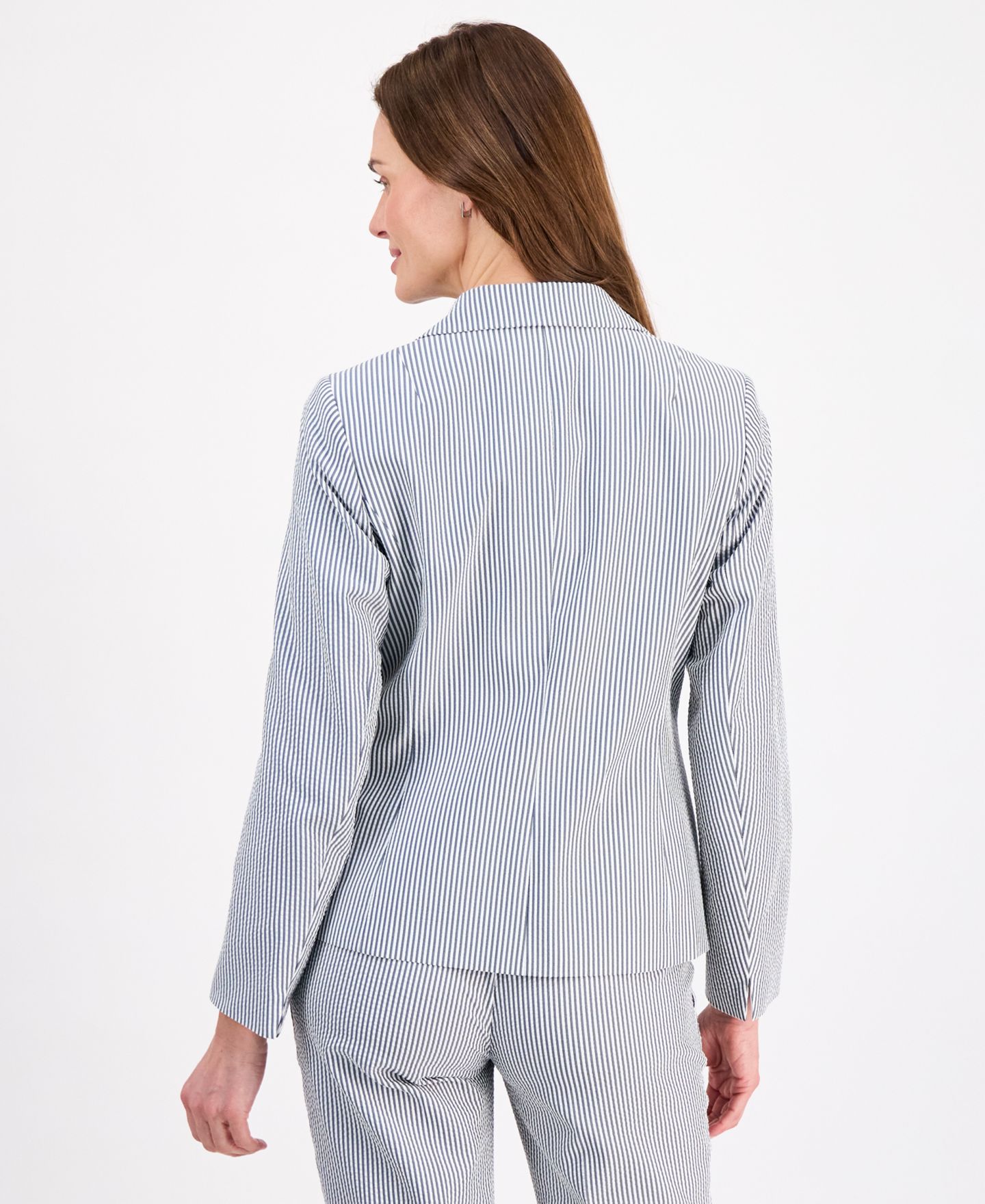 Женские комплекты Le Suit Long-Sleeve Seersucker 2 Piece Pantsuit, цвет: Midnightnvy/Natwhite — фото 5