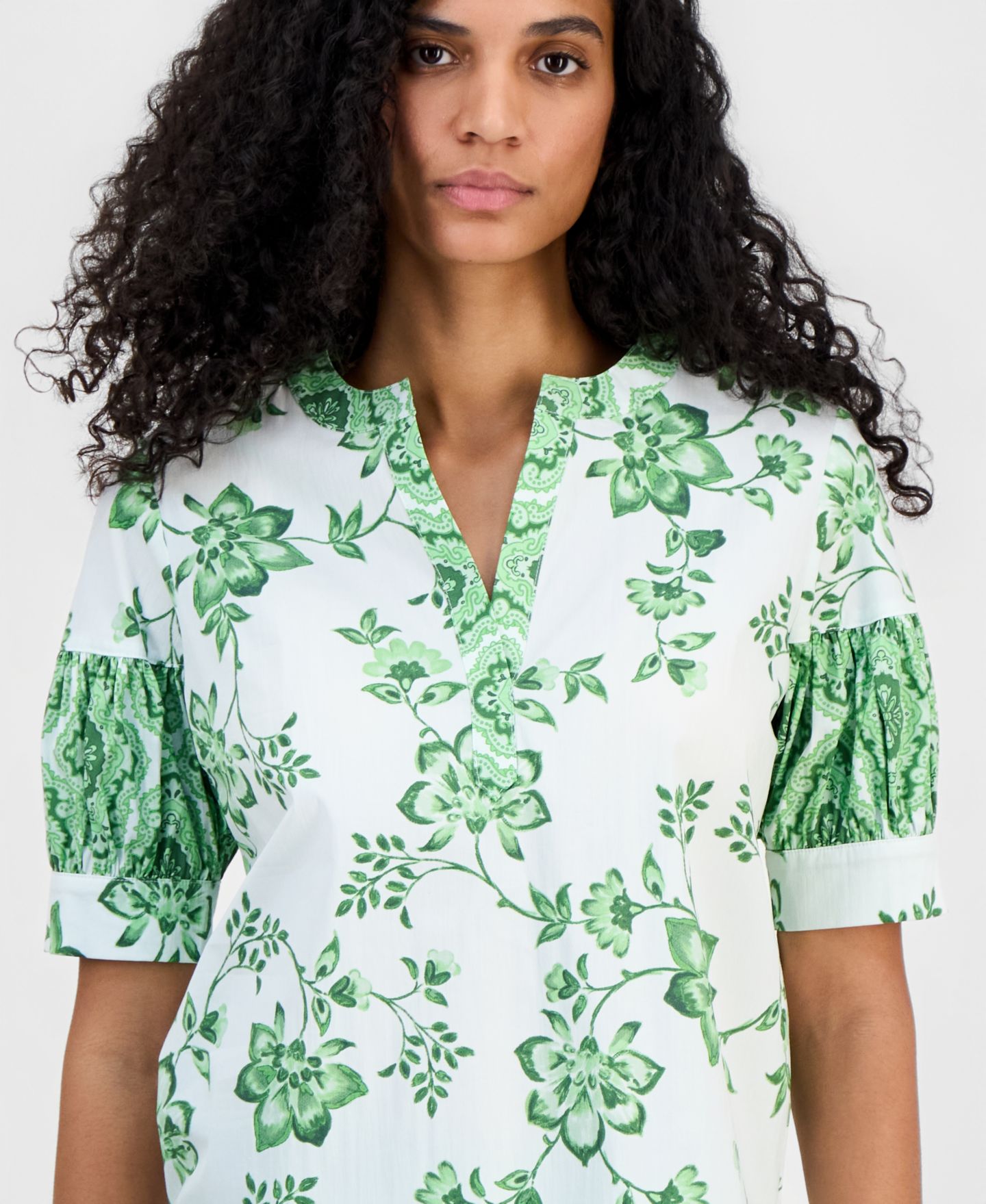 Женский топ T Tahari Split-Neck Puffed-Sleeve, цвет: Зелёный — фото 4