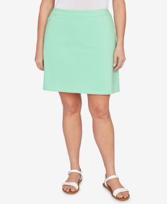 Plus Size Solid Tech Stretch Pull On Skort