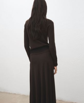 Women's Perkins Collar and Buttoned Cuffs Sweater