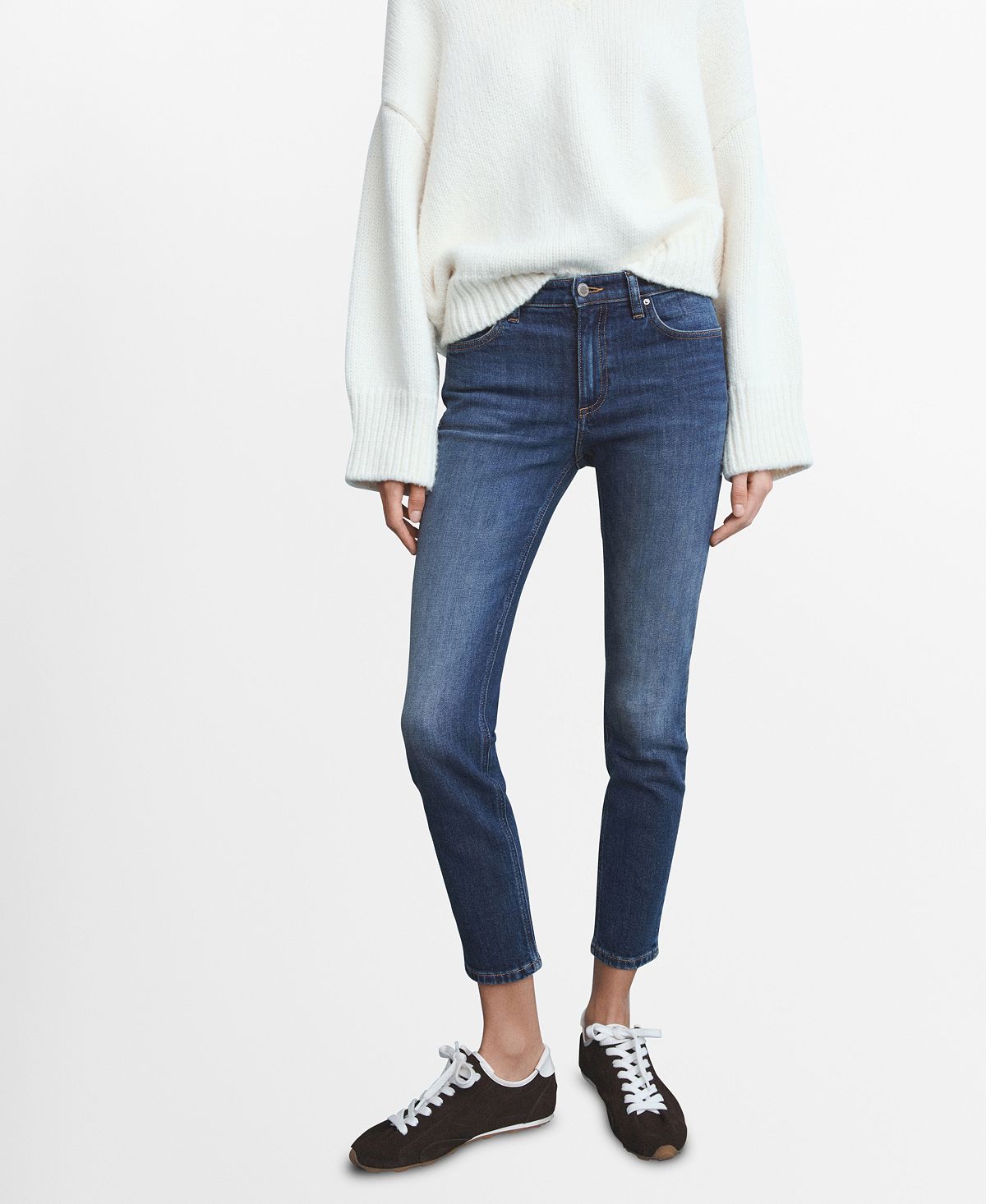 Mango Women's Mid-Rise Skinny Jeans view 1 — MAYCSS fashion products